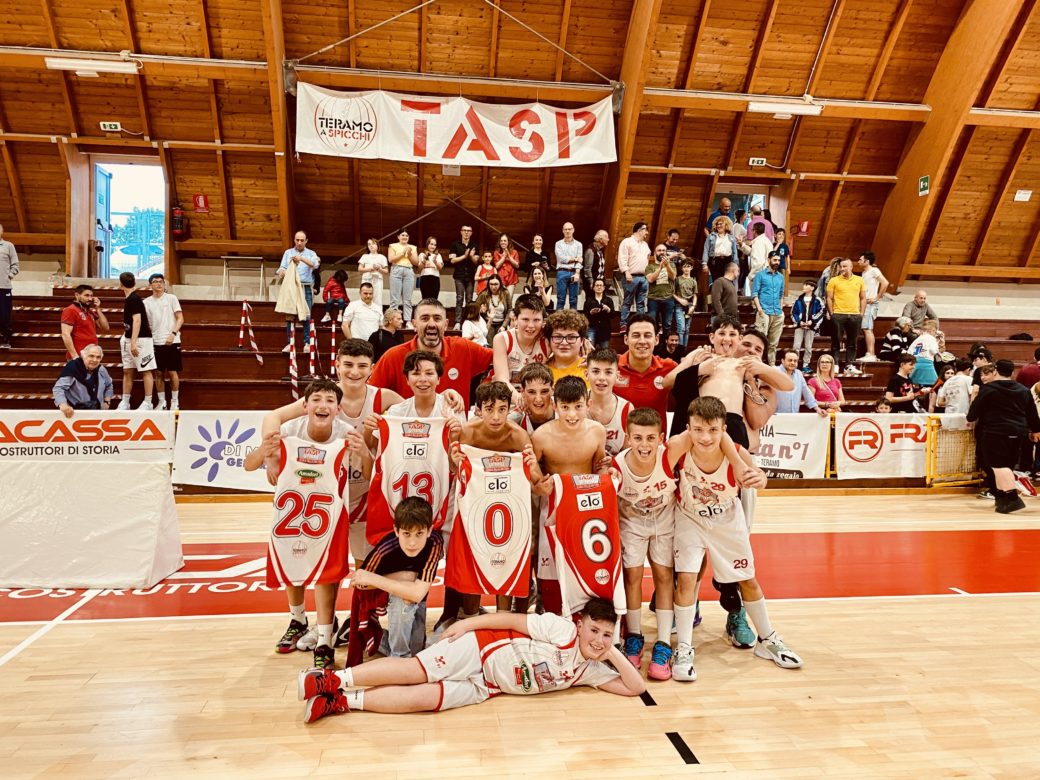 BASKET, SERIE B: INCONTRI CASALINGHI PER ROSETO E TERAMO, TRASFERTA  FONDAMENTALE PER GIULIANOVA