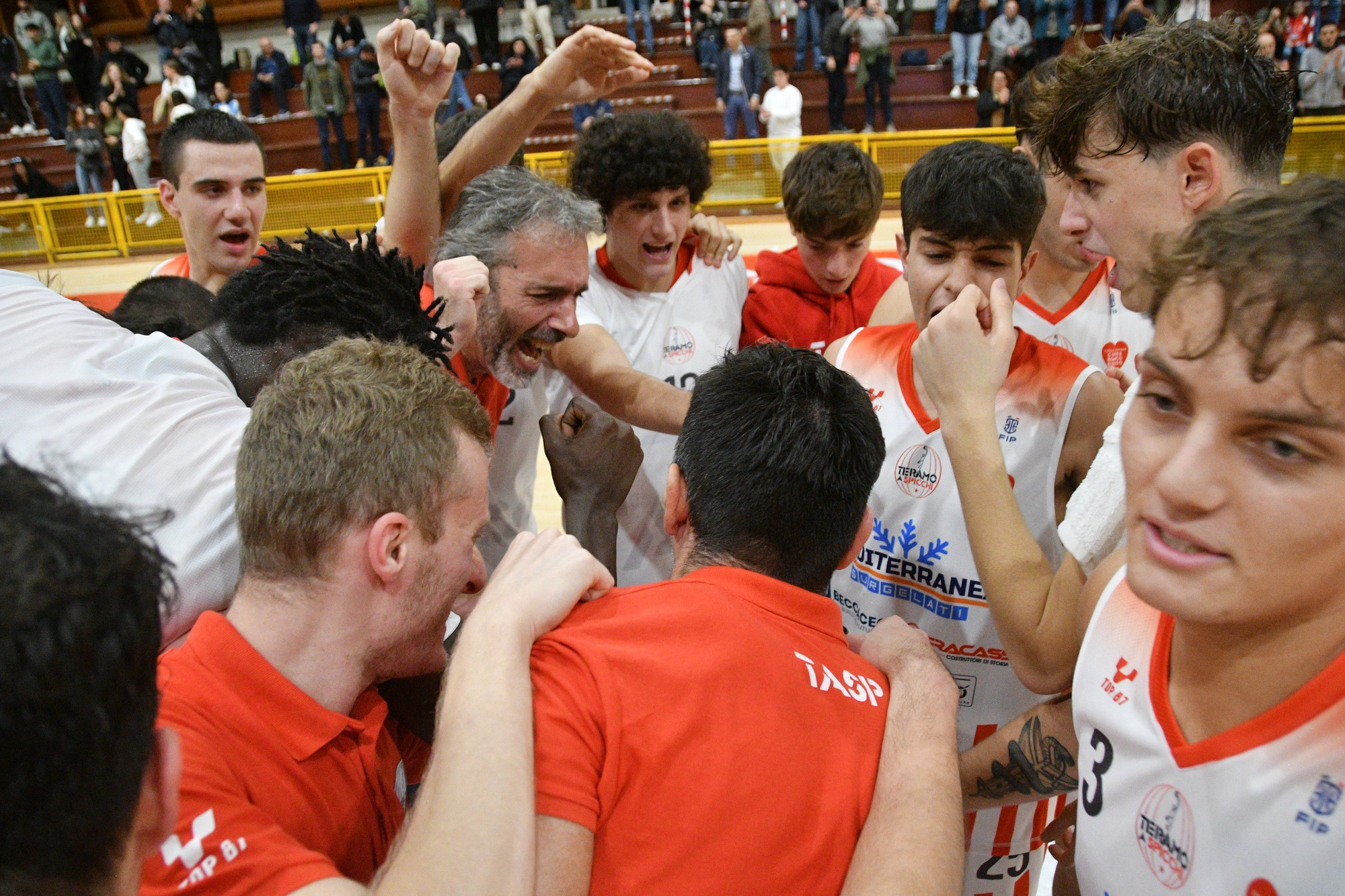Teramo vs San Paolo Ostiense 94-63, Ennesima Impresa Biancorossa!