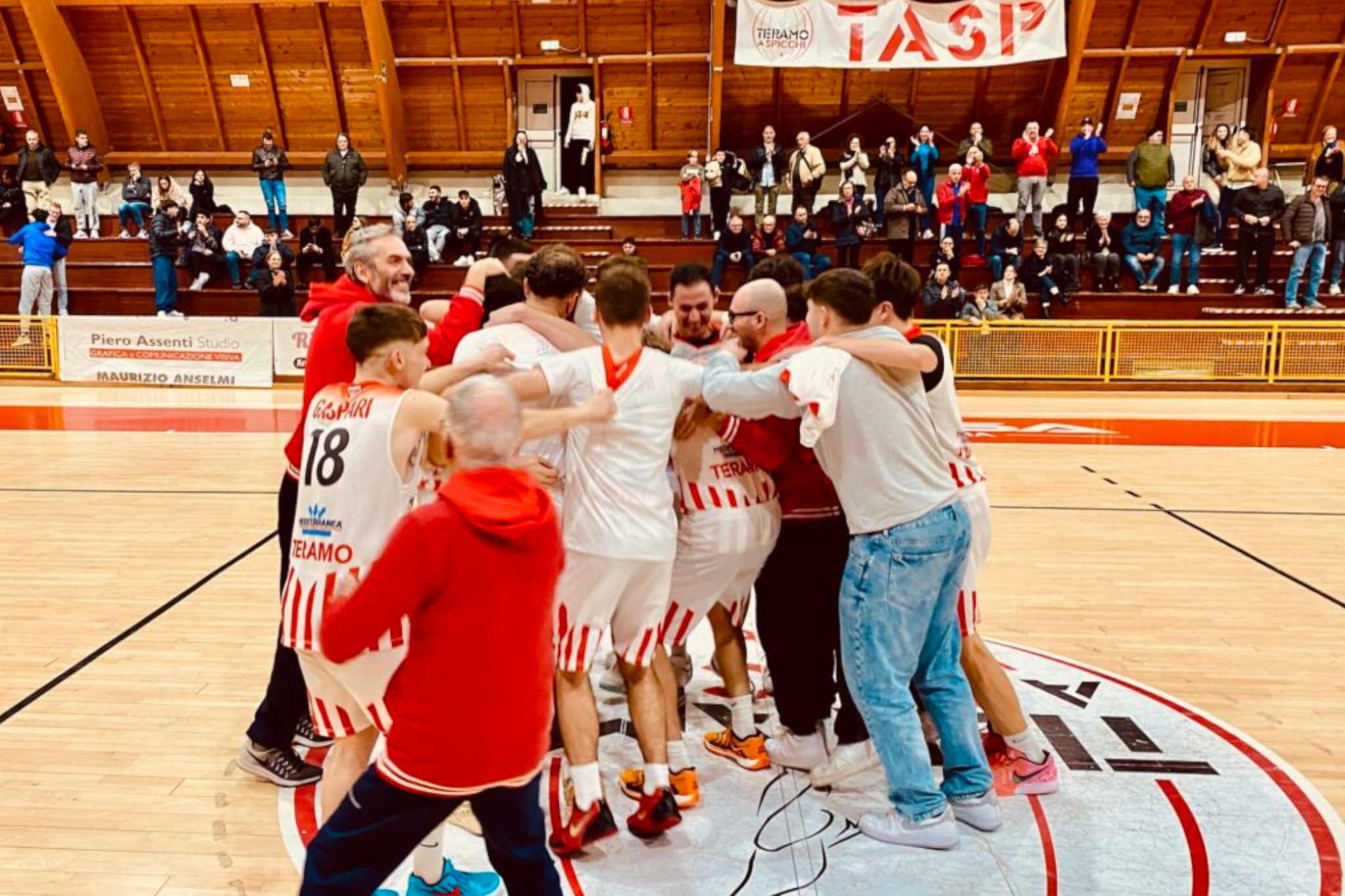 Teramo vs Termoli 77-74, Stirpe: “Non Abbiamo Mollato Mai, Gran Vittoria!”